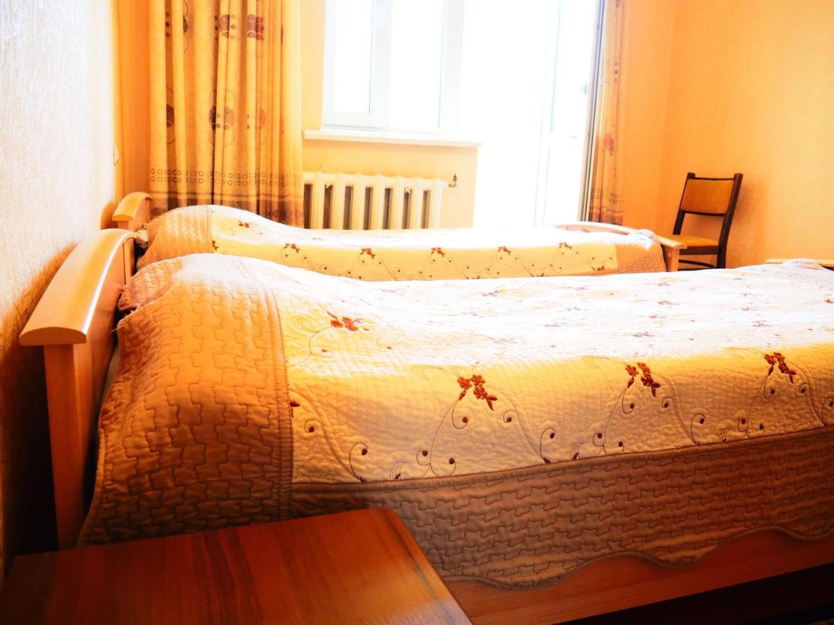 Baktygul Guesthouse Naryn Buitenkant foto