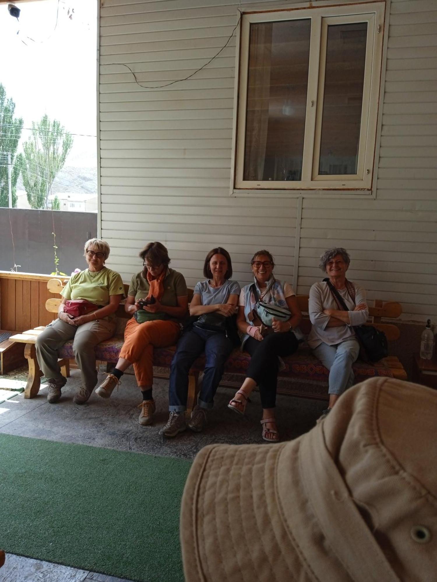 Baktygul Guesthouse Naryn Buitenkant foto