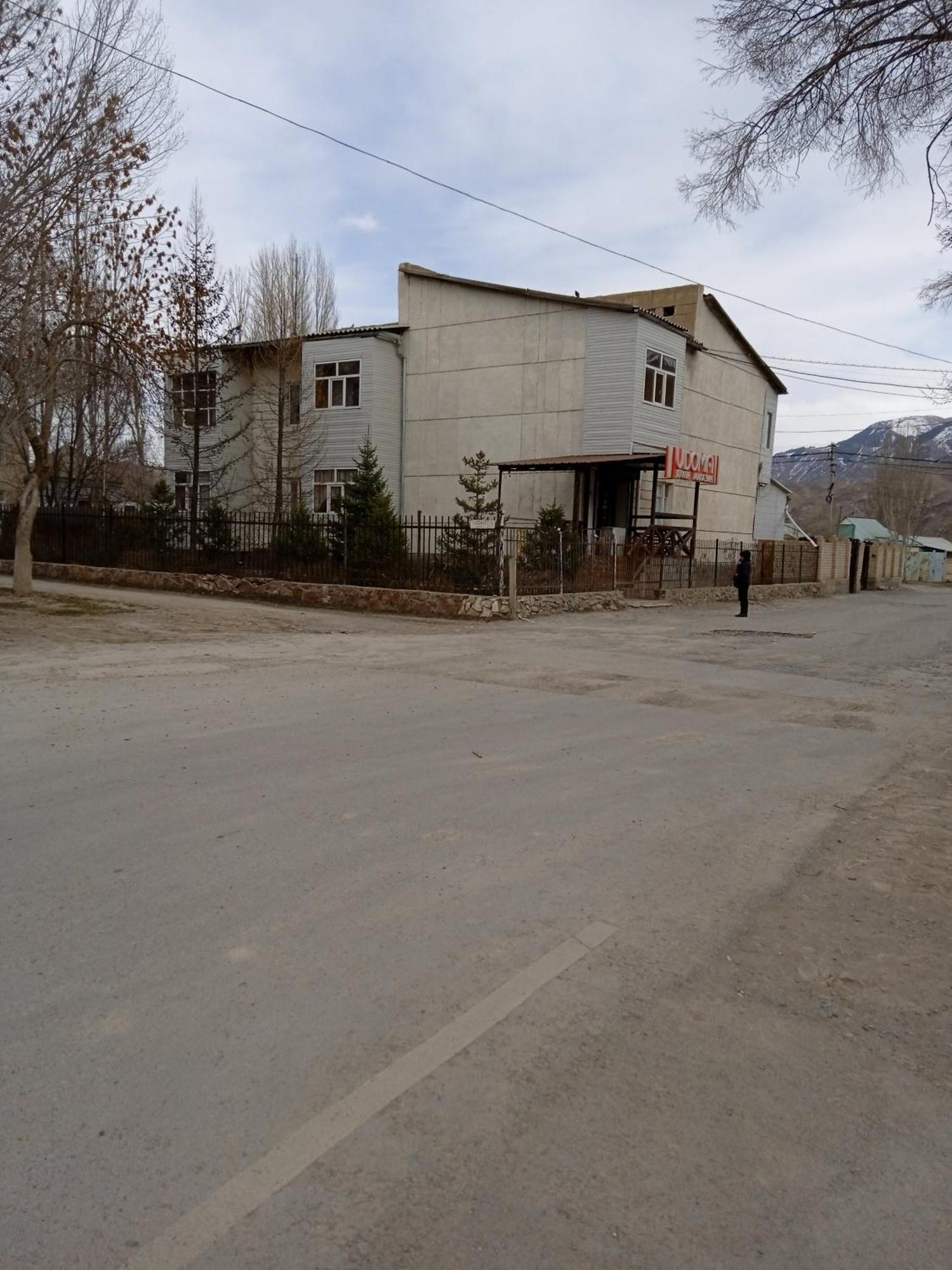 Baktygul Guesthouse Naryn Buitenkant foto